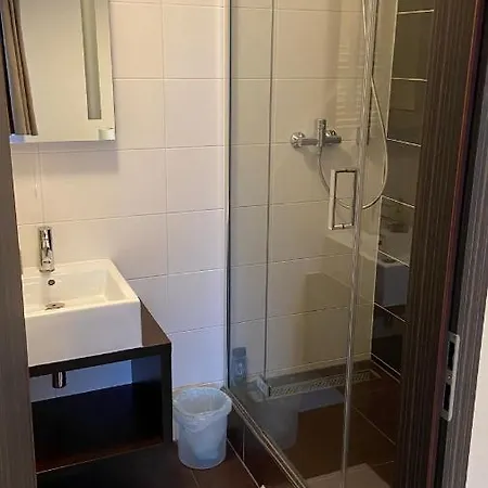 4rooms Bed & Breakfast *