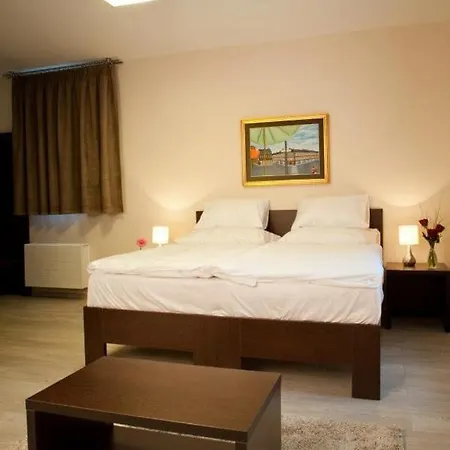 4rooms Bed & Breakfast *
