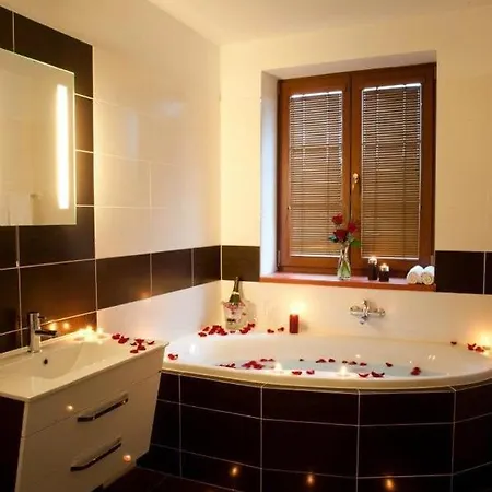 4rooms Bed & Breakfast Roztoky (Prague-West)
